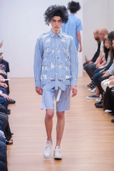 Look 46